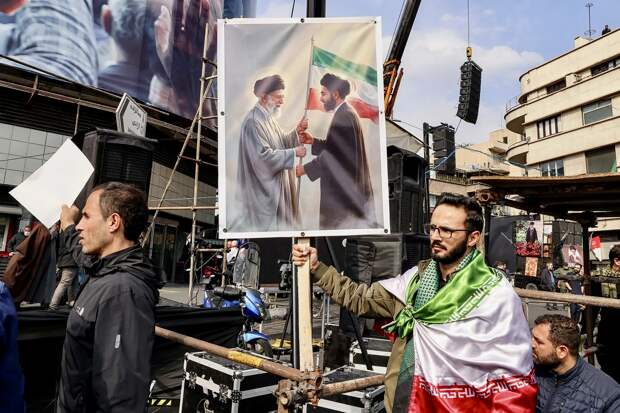 Назначение сына Хаменеи — признак политического истощения Ирана: Foreign Policy