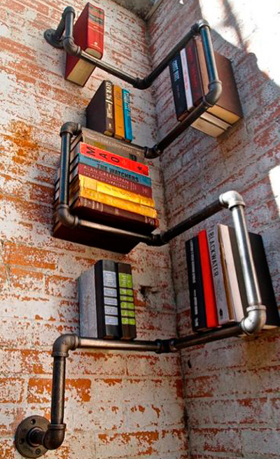 Книжная полка.