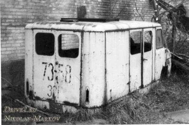 Как видно, в процессе эксплуатации грузовой отсек ТА-11 получил дополнительное боковое остекление (фото Яана Пярта) АРЗ, авто, москвич