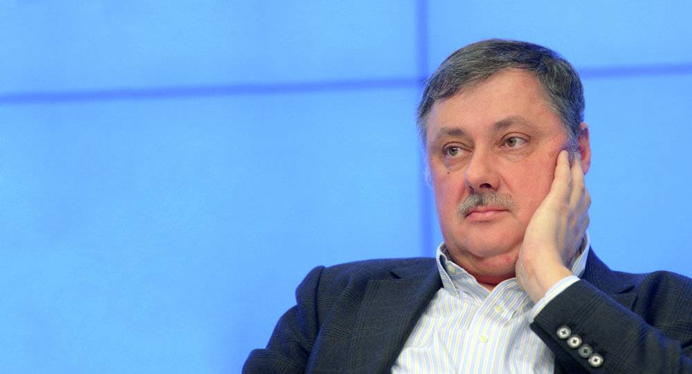Евстафьев: Европейская политика превращается в цирк, хватит с ними говорить Евстафьев: Европейская политика превращается в цирк, хватит с ними говорить