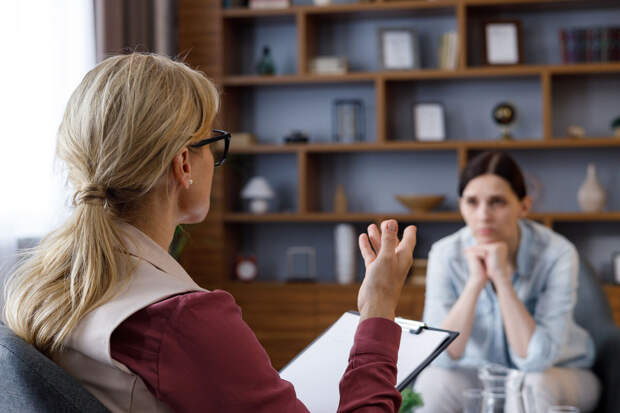 Доцент Соловьева: работодатели с 1 марта смогут отправить персонал к психиатру