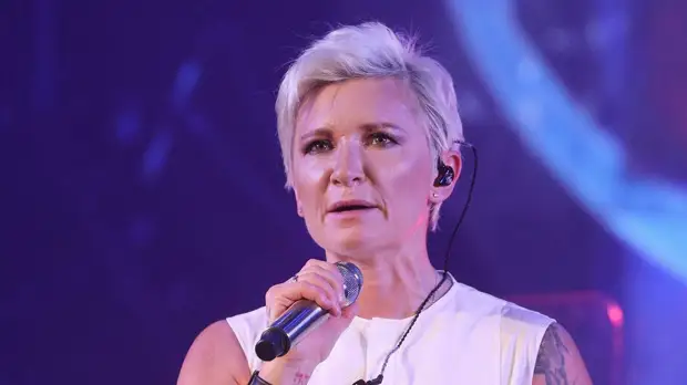 Диана Арбенина объяснила, почему не собирается уезжать из России