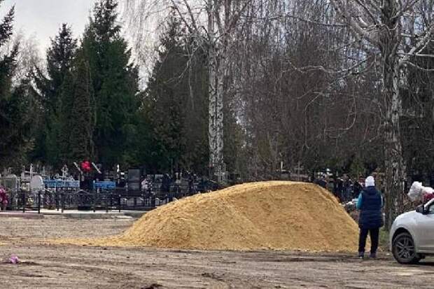 Тамбовские кладбища обеспечат песком