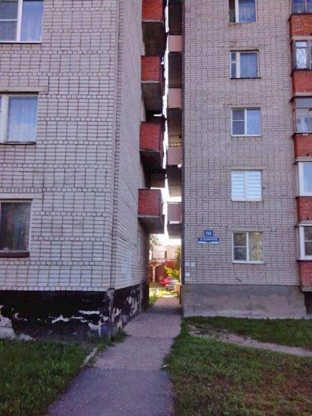 Нелепые творения криворуких архитекторов