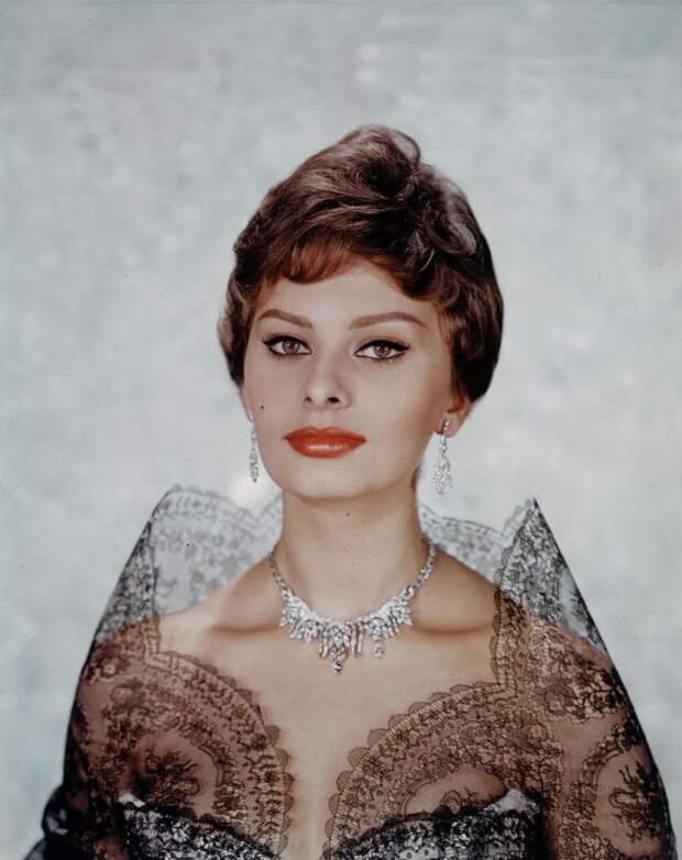 Sophia-Loren-in-1958-768x969.jpg