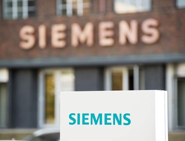Siemens умоляет пощадить: Крым строит новую электростанцию