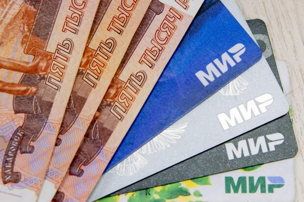 Банки в России начали блокировать крупные платежи при покупках на маркетплейсах