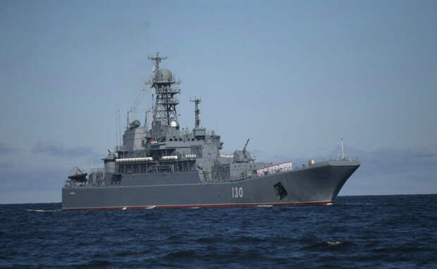 Главный Региональный: Фото атакованного Украиной газовоза в Средиземном море