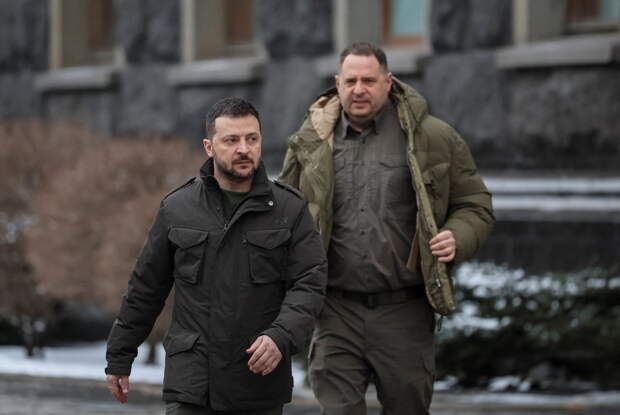 Ермак обогнал Зеленского по деньгам