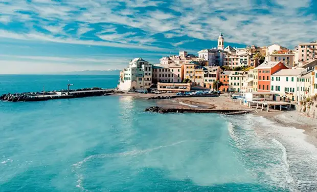 На Сардинии отдают дома бесплатно и даже доплачивают по 15 тысяч евро. Смотрим, в чем может быть подвох