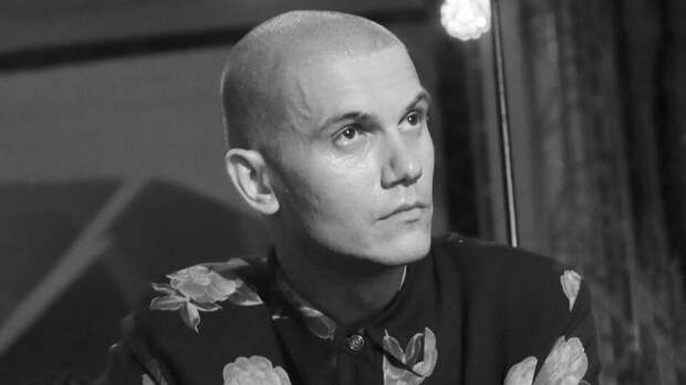 Умер солист группы Shortparis Николай Комягин