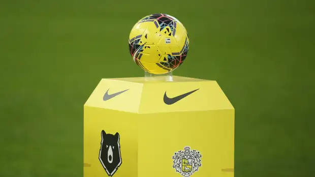 Источник: со следующего сезона клубы РПЛ смогут включать в заявку 13 легионеров