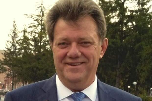 Осуждённого на год экс-мэра Томска освободили в зале суда