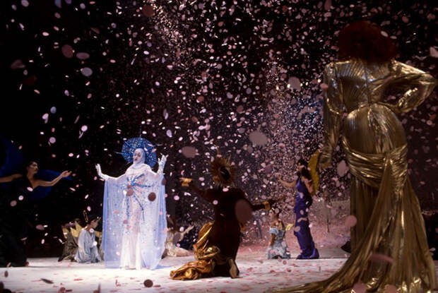 Показ Thierry Mugler Haute Couture осень-зима 1984/85 