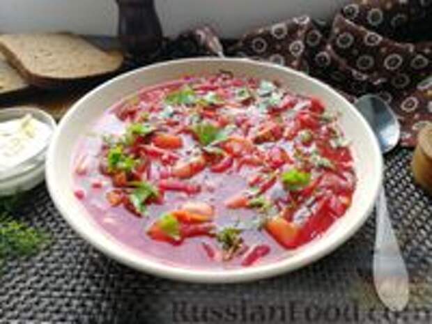 Фото к рецепту: Борщ с краснокочанной капустой, фасолью и кукурузой