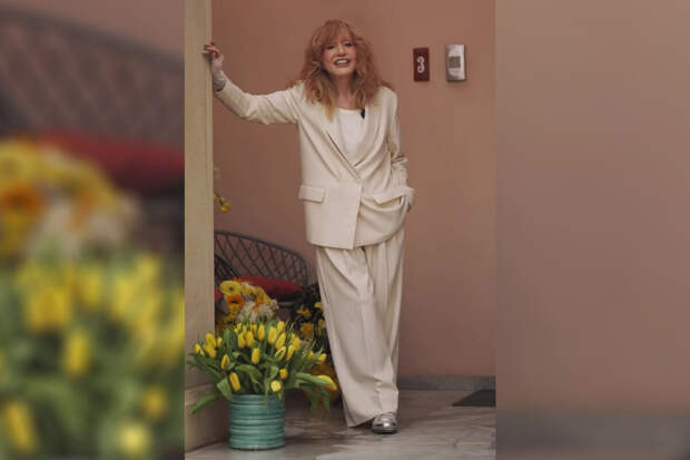 SHOT: Пугачева накопила долги за квартиру возле Кремля на почти 100 тысяч рублей