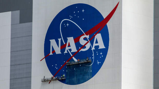 Будет новый кратер? Столкнется ли угрожающий Земле астероид с Луной