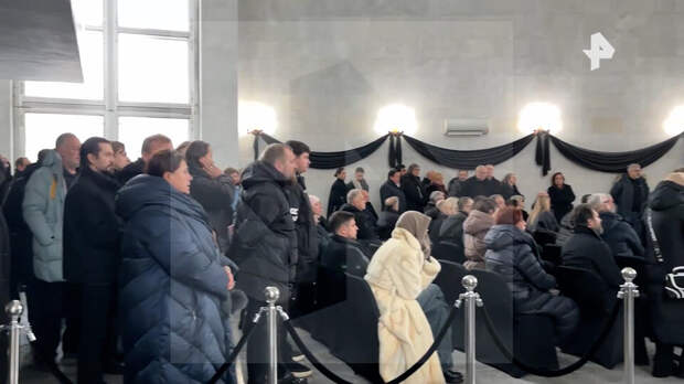 В Москве простились с режиссером Олейниковым