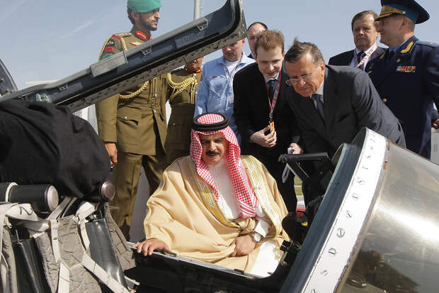 Король Бахрейна Хамад бен Иса Аль Халифа прилетел в Москву