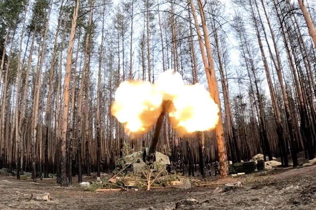 МО: ВС РФ нанесли групповой удар по объектам ОПК и ТЭК Украины