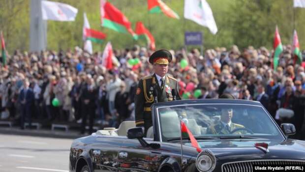 Стоило ли Путину отменять парад, а Лукашенко – его проводить? Кто из них выиграл, а кто проиграл и почему? Объясняют политологи