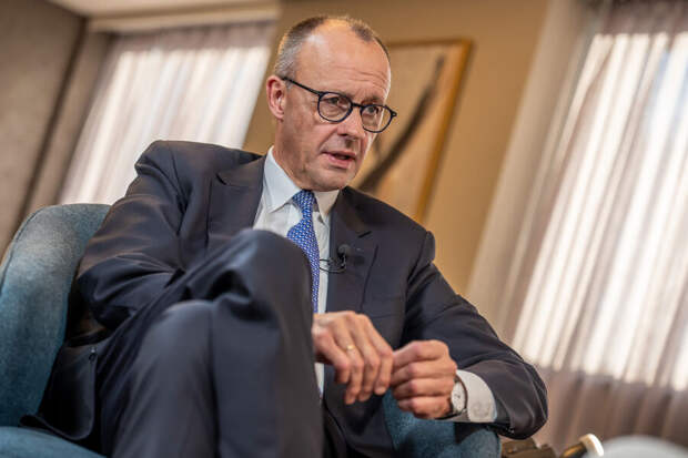 Мерц предупредил о последствиях «падения» Украины