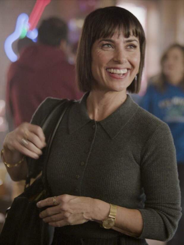 Constance Zimmer as Renée