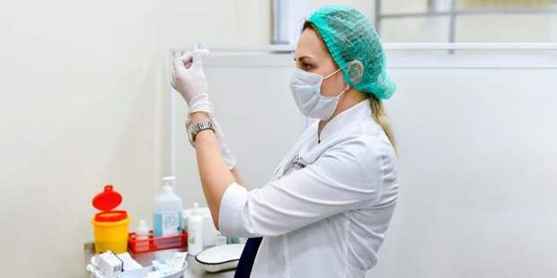 «Это поддержка и людей, и производителей» – предприниматель оценил программу поощрения вакцинации в Москве