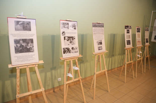 В Петербурге открылась выставка «Герои в белых халатах»