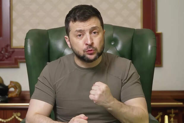 Президент Украины Владимир Зеленский во время телеобращения Президент Украины Владимир Зеленский во время телеобращения - РИА Новости, 1920, 24.06.2022