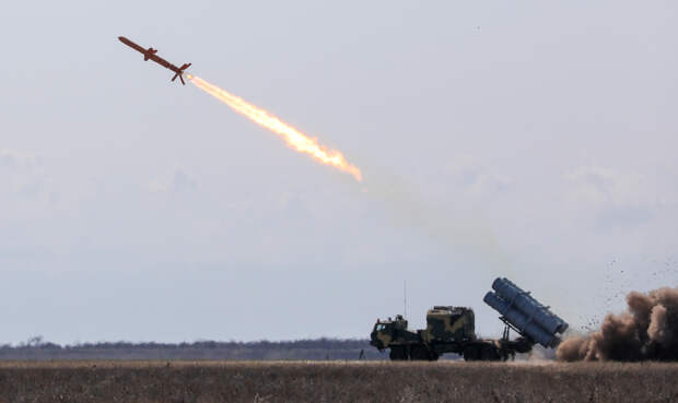 Военная хроника: ВСУ запустили в направлении Крымского моста три крылатые ракеты