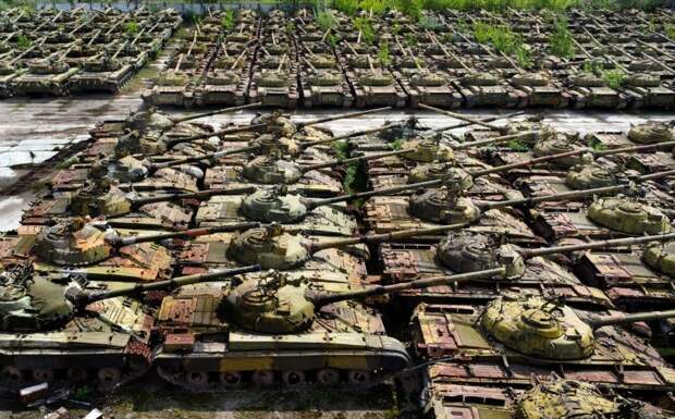 Депо с заброшенными танками в Украине. история, кладбища, мир, фото