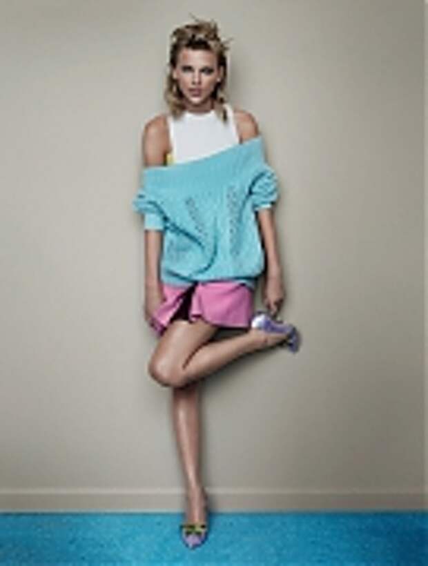 Тейлор Свифт (Taylor Swift) в фотосессии Марио Тестино (Mario Testino) для журнала Vogue UK (ноябрь 2014)