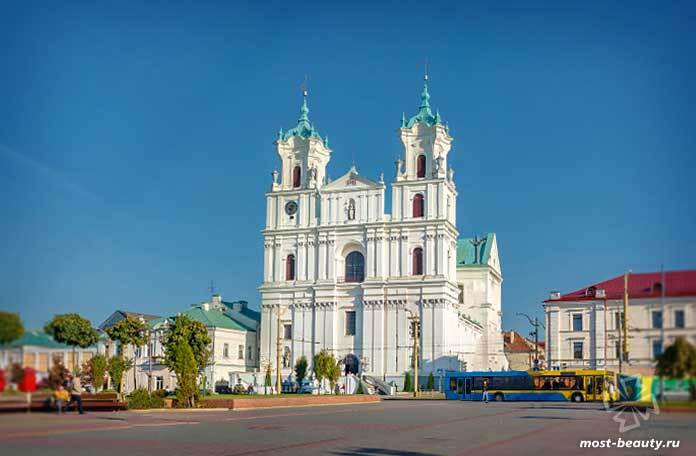 Невероятно красивые места Беларуси: Кафедральный собор