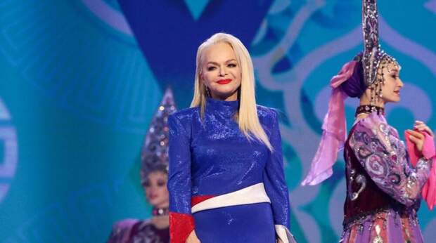 Директор Долиной признался, что не в курсе ее иска на 176 млн рублей