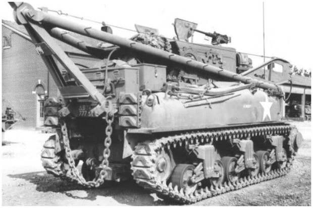 M32 является хорошим примером транспортного средства Второй мировой войны, предназначенного для восстановления и буксировки разбитых танков