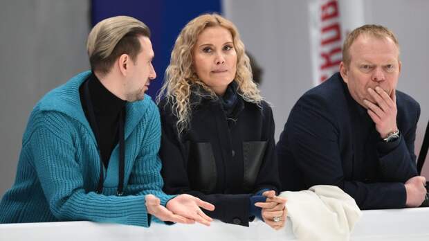 «Вам самим не смешно?»: Тутберидзе разозлила Плющенко комментариями о Сарновских и нелестно отозвалась об уходе Тихонова