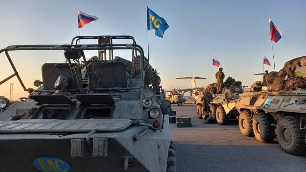 Миротворцы ВС РФ отпраздновали День Победы в Нагорном Карабахе