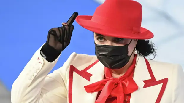 Винер-Усманова объяснила, почему судьи занижают оценки российским гимнасткам на ЧМ в Японии