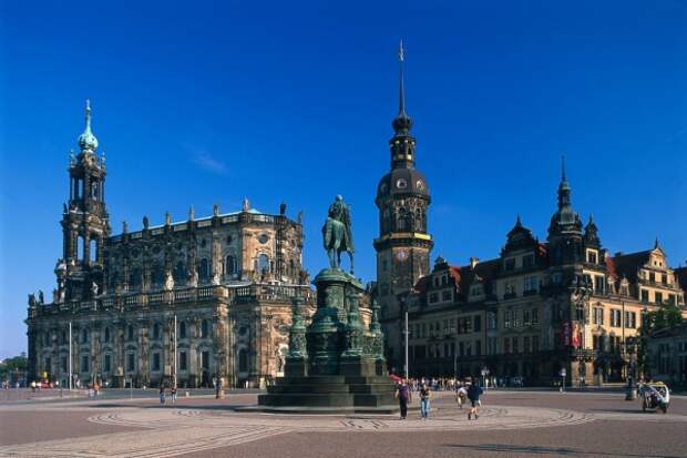 Дрезден. 10 самых красивых городов Германии. Интересные города Германии, которые обязательно стоит посетить. Фото с сайта NewPix.ru