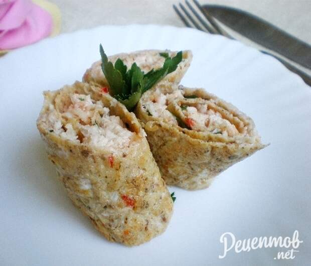 Рулет куриный с омлетом Рулет куриный с омлетом