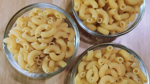 Вкусный ужин за 10 минут: макароны с ветчиной и сыром