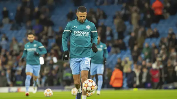 «Барселона» объявила о трансфере Торреса из «Манчестер Сити»