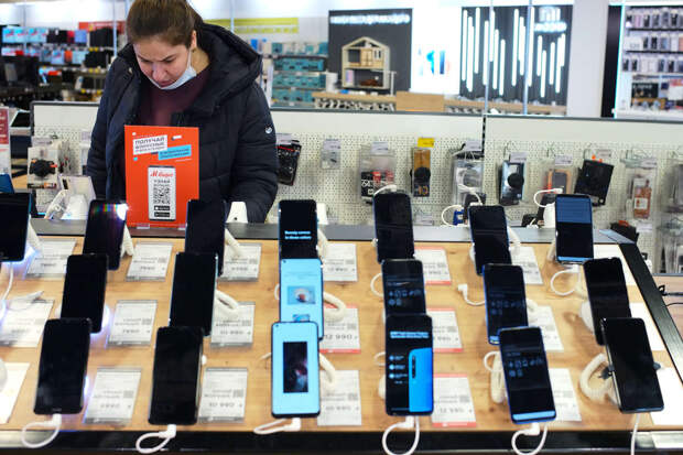 iPhones.ru: из-за войны Израиля и Ирана iPhone в России подорожали на 15%