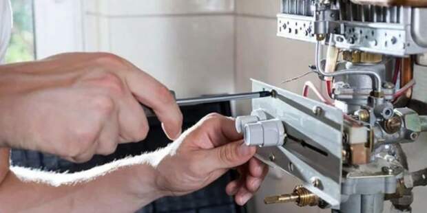 Сам себе мастер: как попытка сэкономить на сантехнике оставила 242 семьи без газа