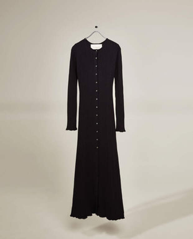 Длинное платье Studio из мериносовой шерсти Zara 9999 руб. 