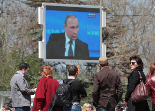 Украина возмутилась поездкой Путина в Крым