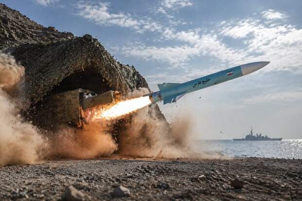 Блокада Ирана: почему Ормузский пролив стал безвыходным лабиринтом для флота США