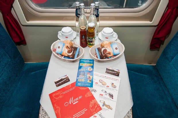 Ужин в СВ поезда «Мордовия»: что входит в меню и стоит ли своих денег