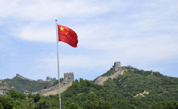 Ван И: «Мирное соглашение по Украине не упадет с неба»